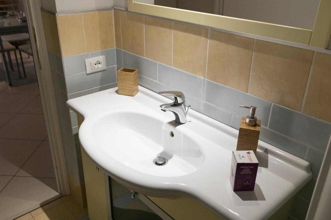 Altido Charming Apt With Terrace Next To Giardino Scotto Apartment Pisa Ngoại thất bức ảnh