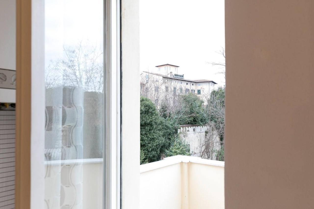 Altido Charming Apt With Terrace Next To Giardino Scotto Apartment Pisa Ngoại thất bức ảnh